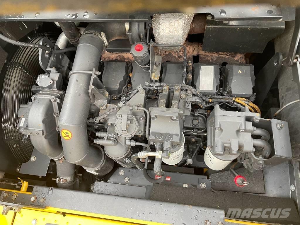 Komatsu PC 400-8 Гусеничные экскаваторы
