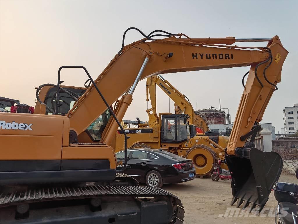 Hyundai 220LC-9s Гусеничные экскаваторы