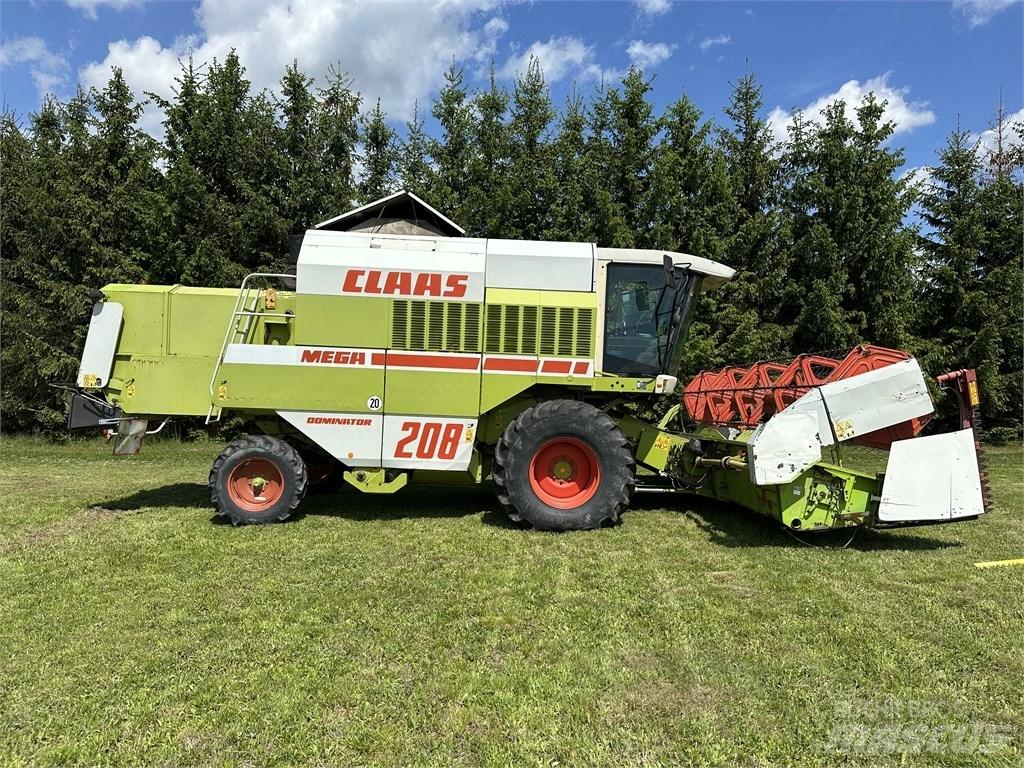 CLAAS Mega 208 Зерноуборочные комбайны