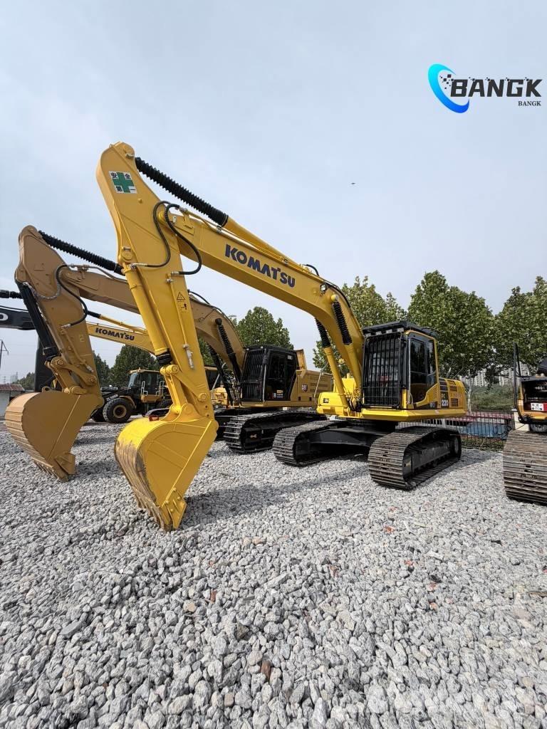 Komatsu PC 220 LC Гусеничные экскаваторы