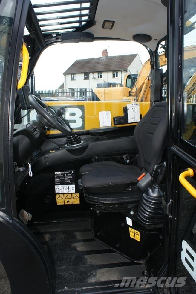 JCB 514-40 CON Телескопические погрузчики