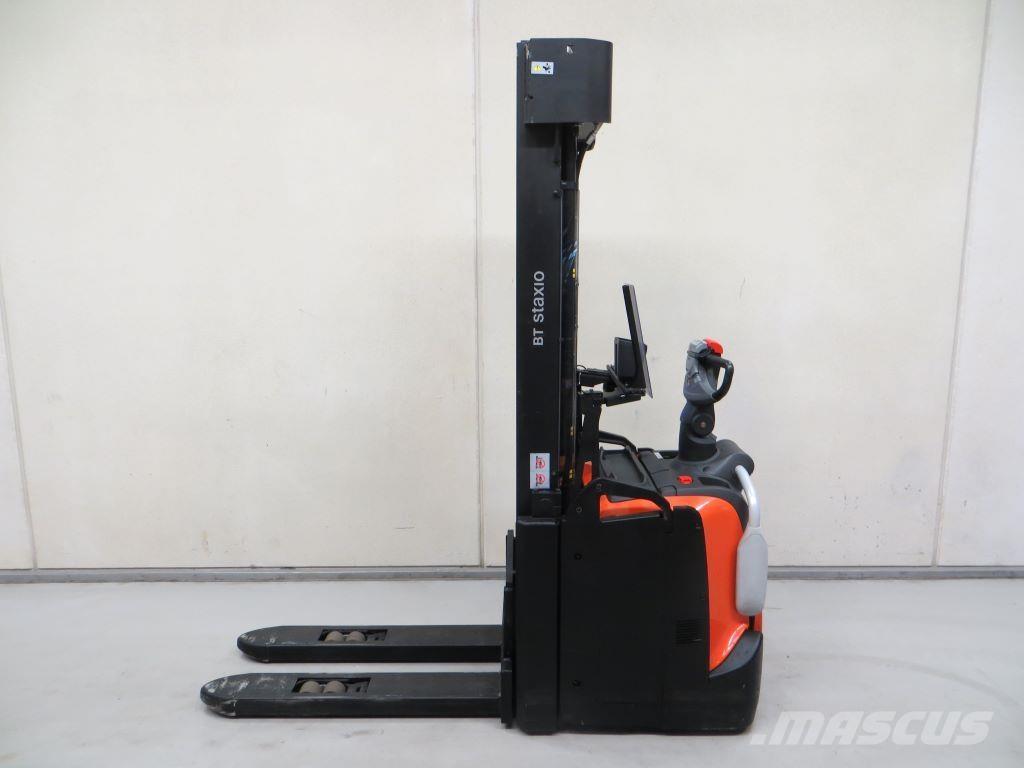 BT SPE140L Самоходные электроштабелёры