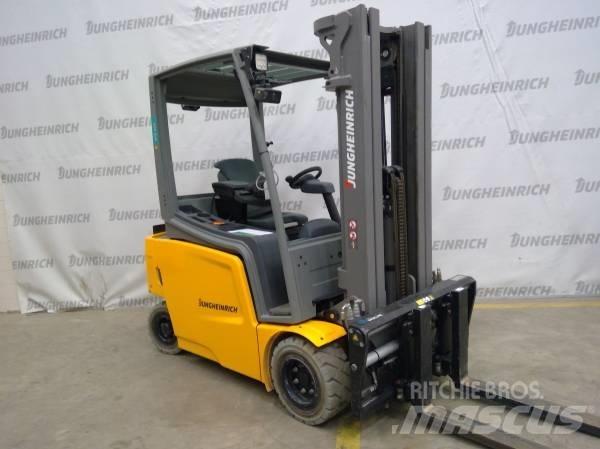 Jungheinrich EFG 320 Электропогрузчики