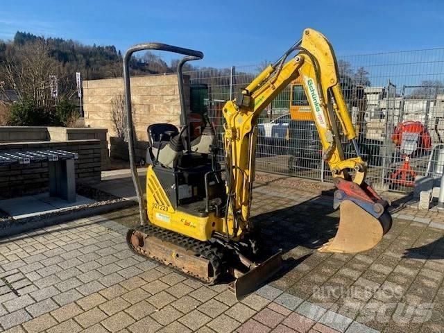 New Holland E 09 SR Мини-экскаваторы