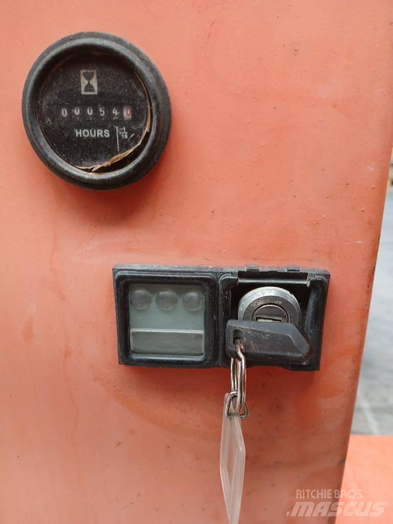 Bernards RCD 1600 Мини-самосвалы