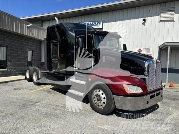 Kenworth T660 Седельные тягачи