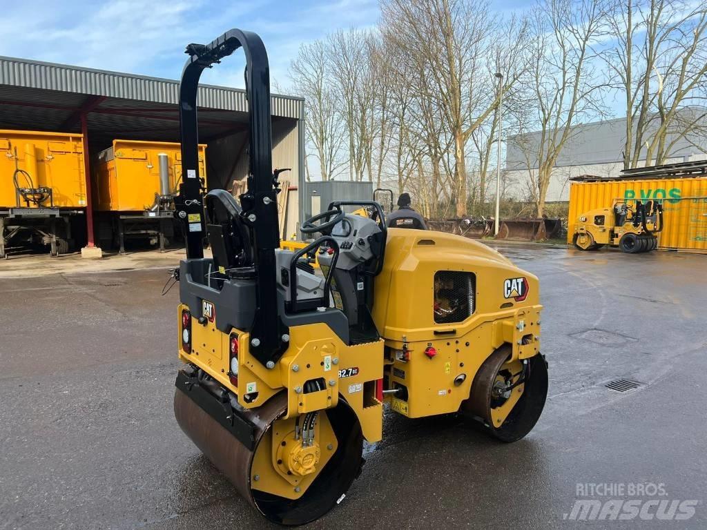 CAT CB 2.7GC Катки тротуарные