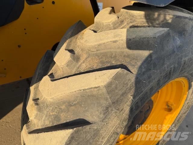 JCB 540-180 Телескопические погрузчики