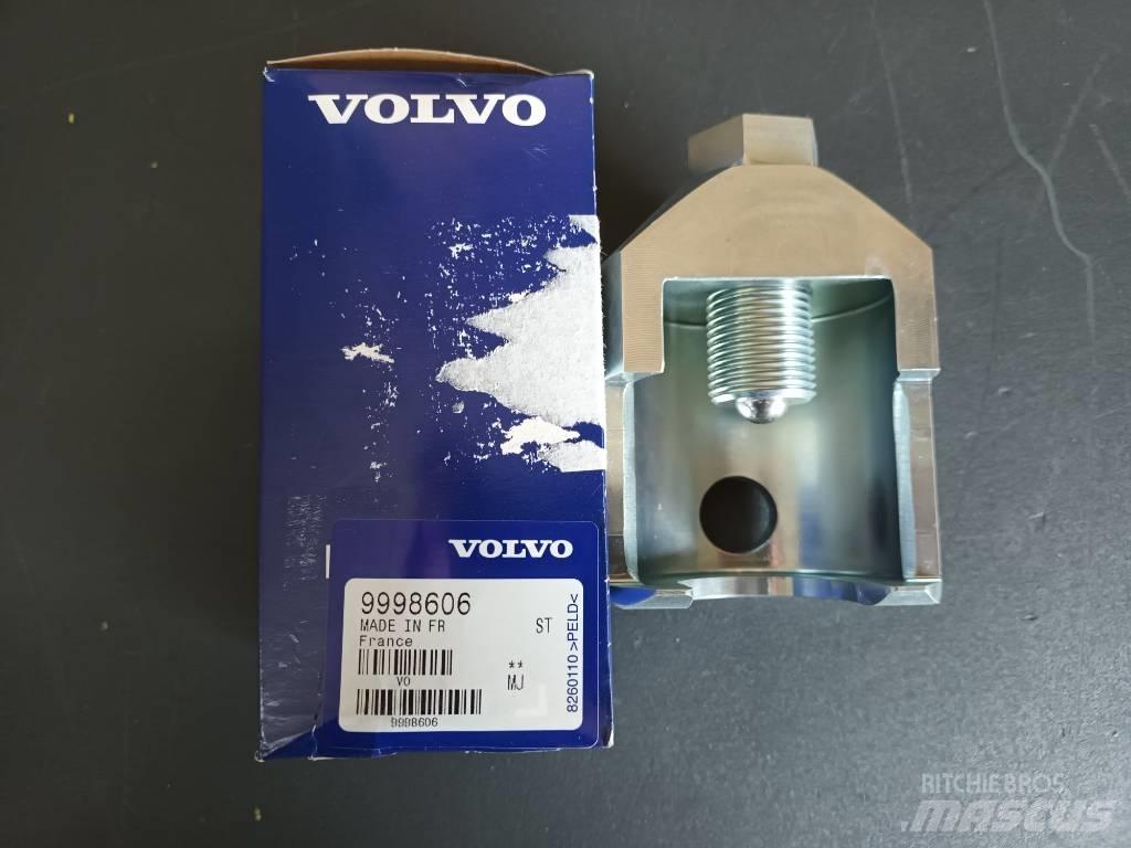 Volvo PULLER 9998606 Двигатели