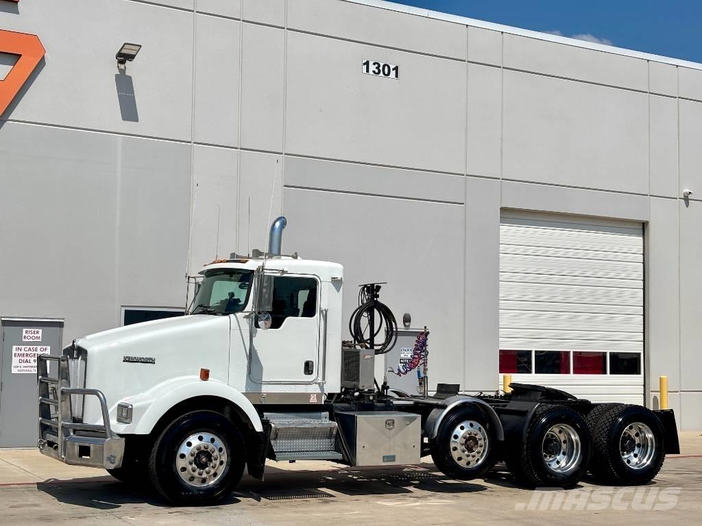 Kenworth T800 Седельные тягачи