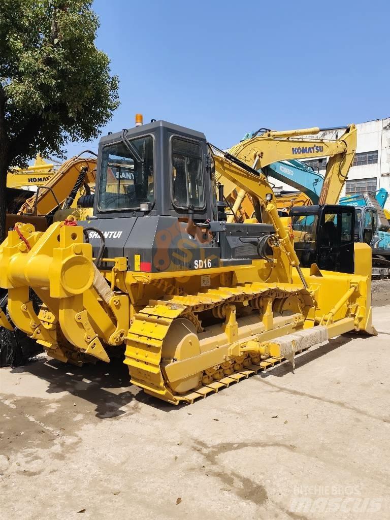 Shantui SD 16 Гусеничные бульдозеры