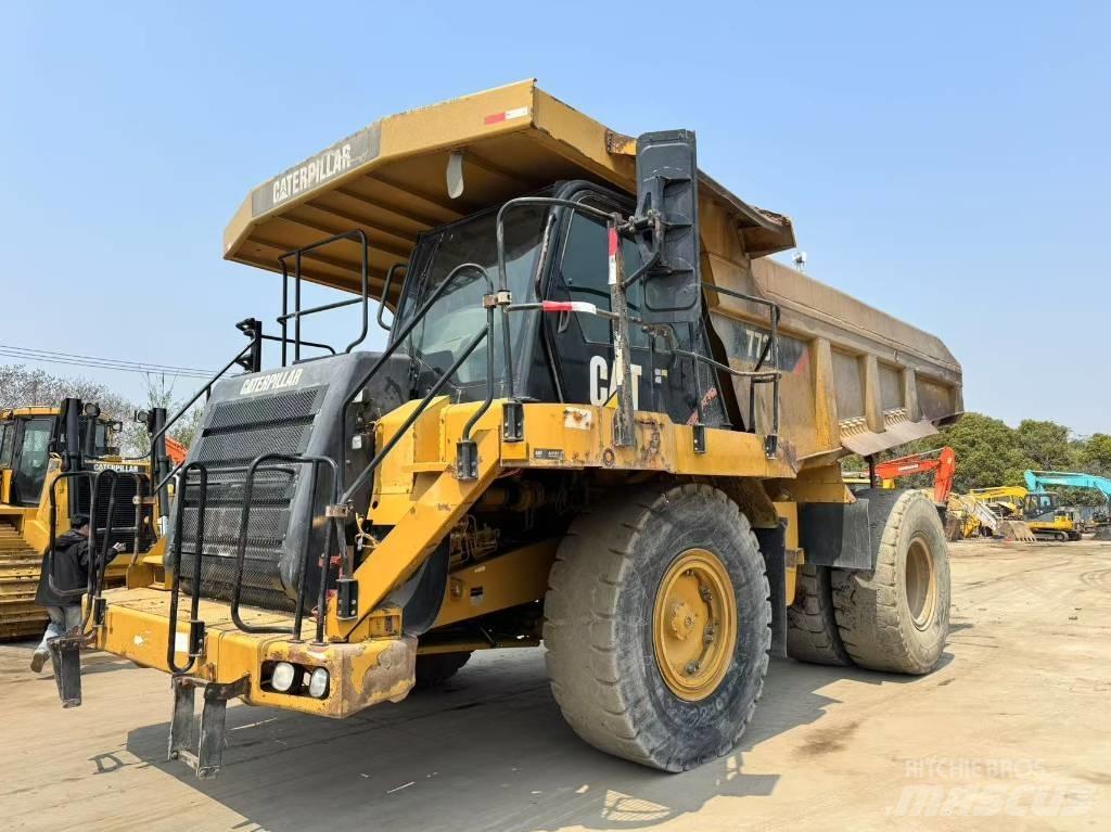 CAT 773 F Карьерные самосвалы