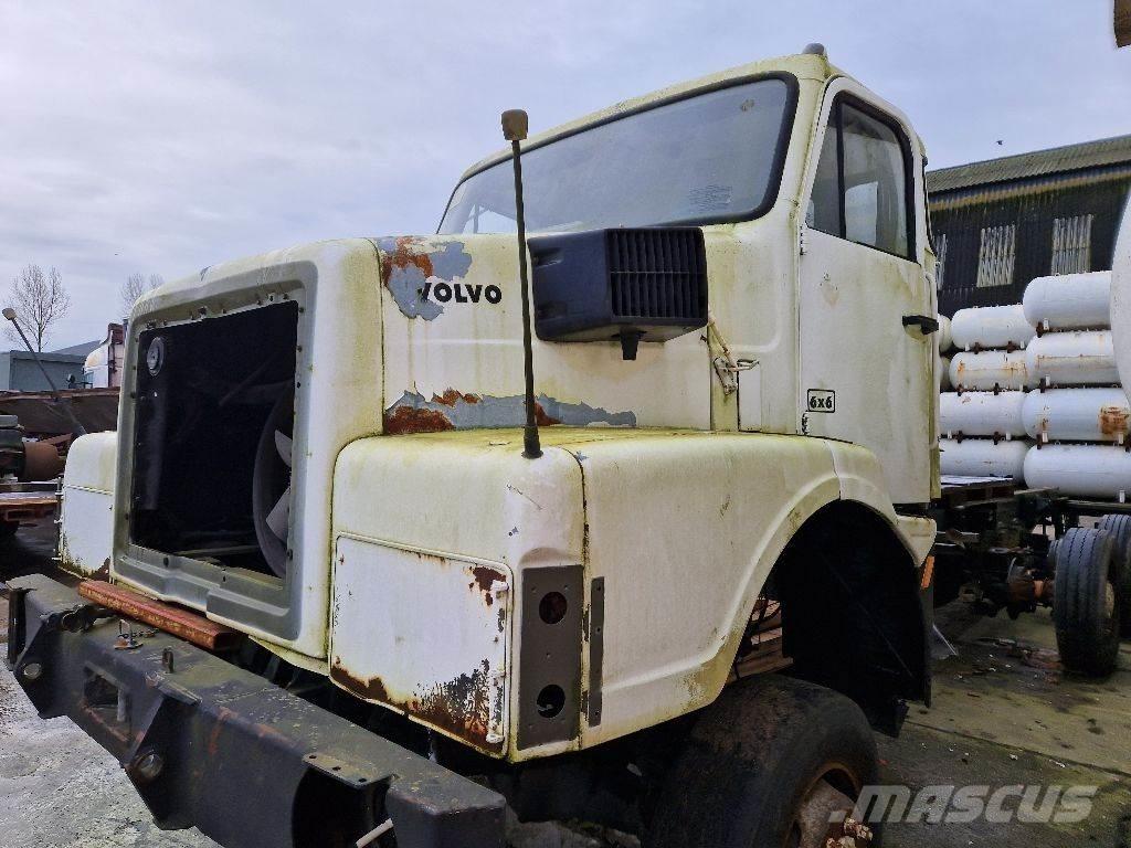 Volvo N10 6x6 Шасси с кабиной