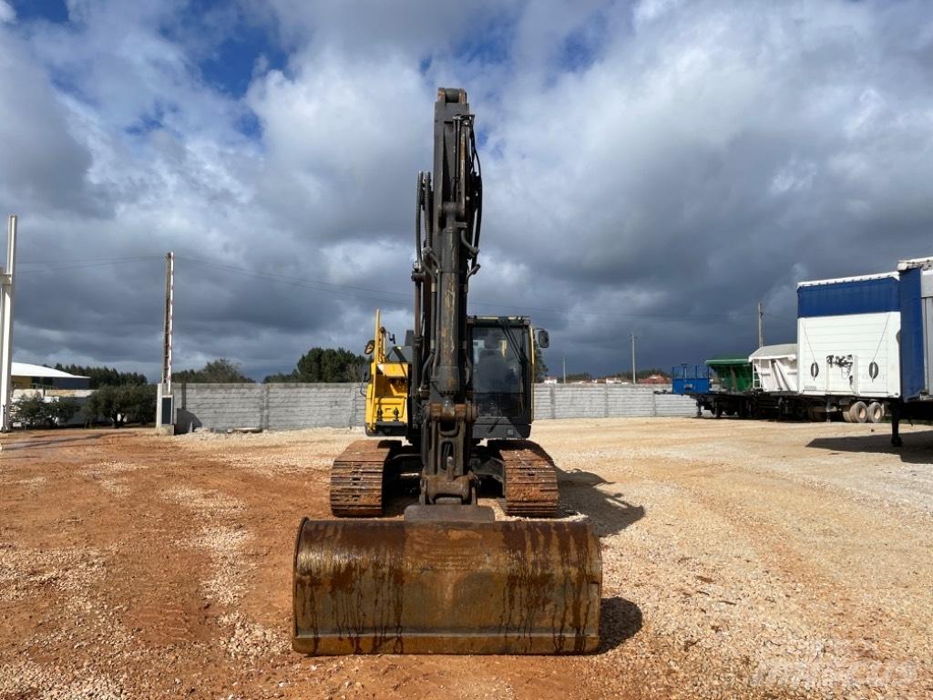 Volvo EC 220 E Гусеничные экскаваторы