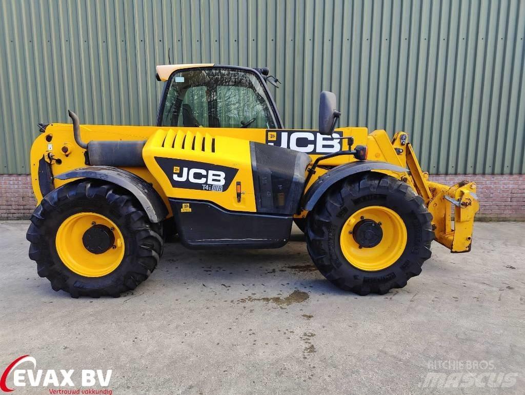 JCB 541-70 Сельскохозяйственные телескопические погрузчики