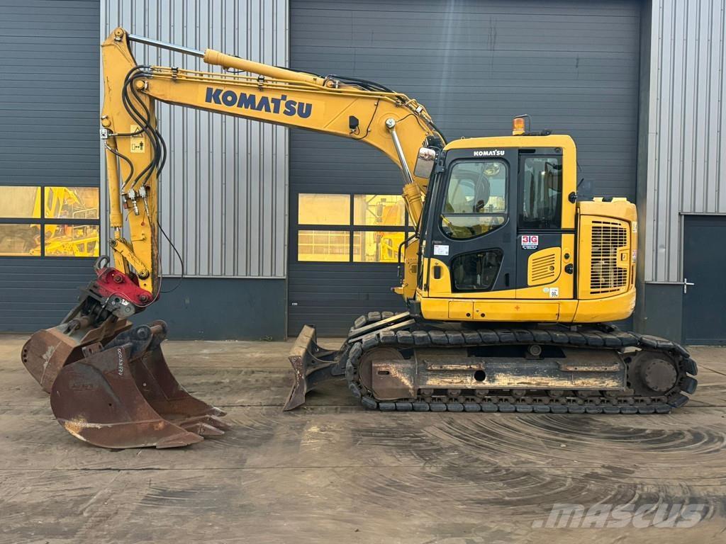 Komatsu PC138-11 Гусеничные экскаваторы