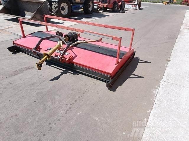 Peecon weidebloter Роторные косилки