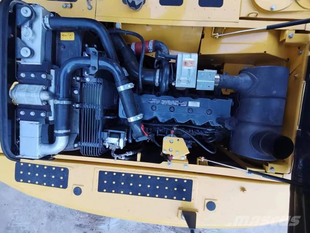 Komatsu PC 210 LC-8 Гусеничные экскаваторы