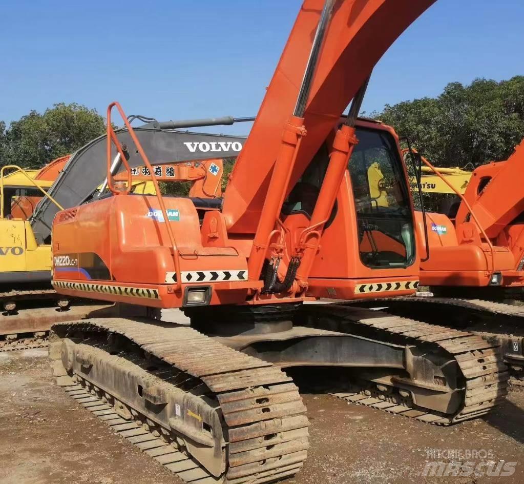 Doosan DH 220 Гусеничные экскаваторы