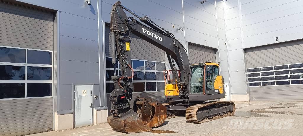 Volvo ECR235EL Гусеничные экскаваторы