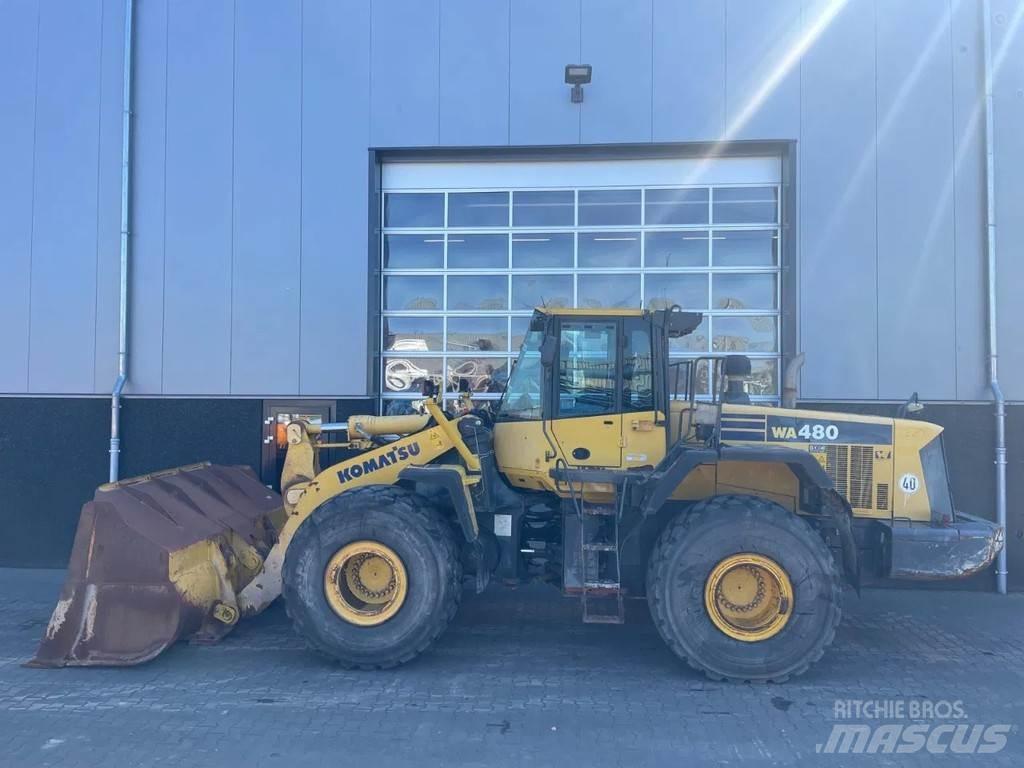 Komatsu WA480-6 Фронтальные погрузчики