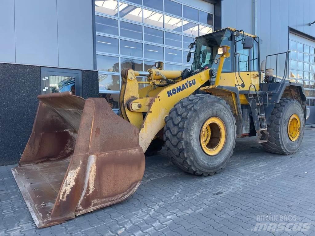 Komatsu WA480-6 Фронтальные погрузчики