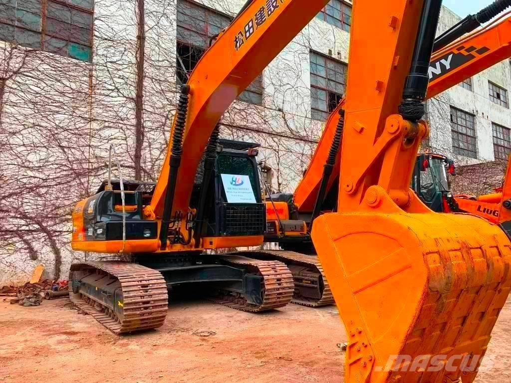 Carter 320D2 Гусеничные экскаваторы