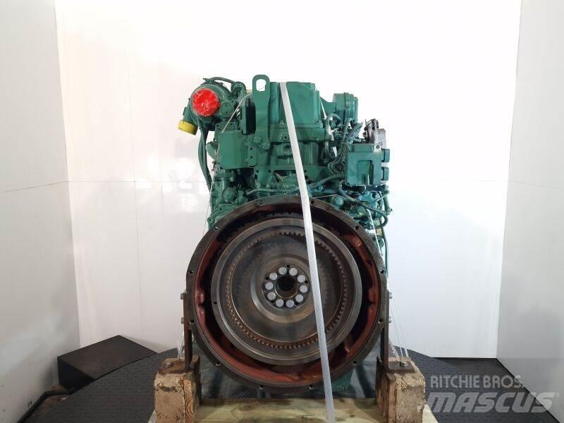 Volvo D8J Двигатели