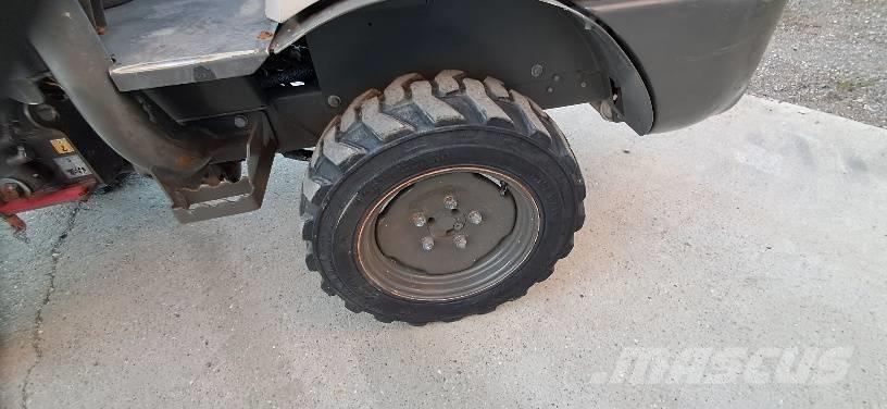 Ausa D 100 AHA Мини-самосвалы