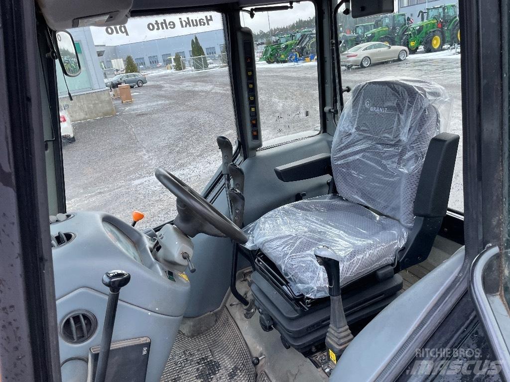 Valtra A 95 Трактора