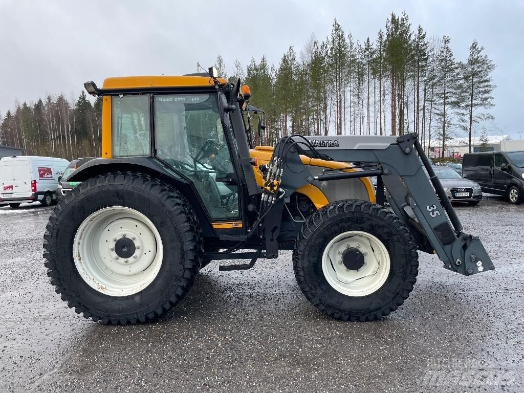 Valtra A 95 Трактора