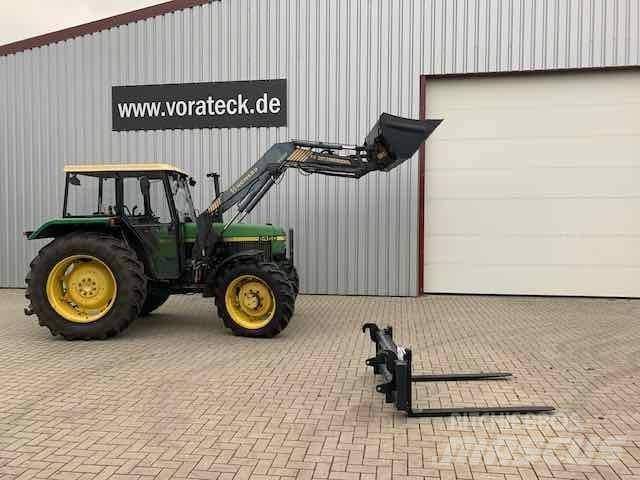 John Deere 2450 Трактора