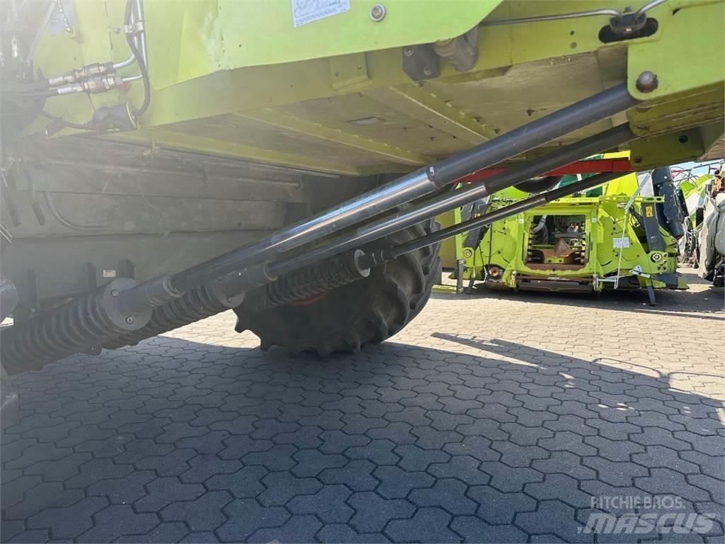 CLAAS Lexion 540 Зерноуборочные комбайны