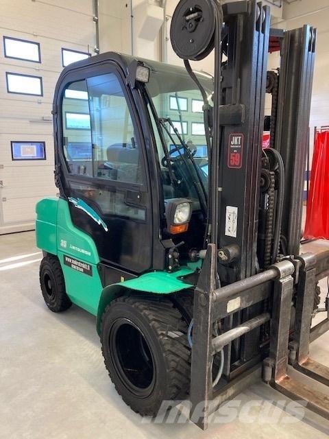 Mitsubishi FD35N Дизельные погрузчики