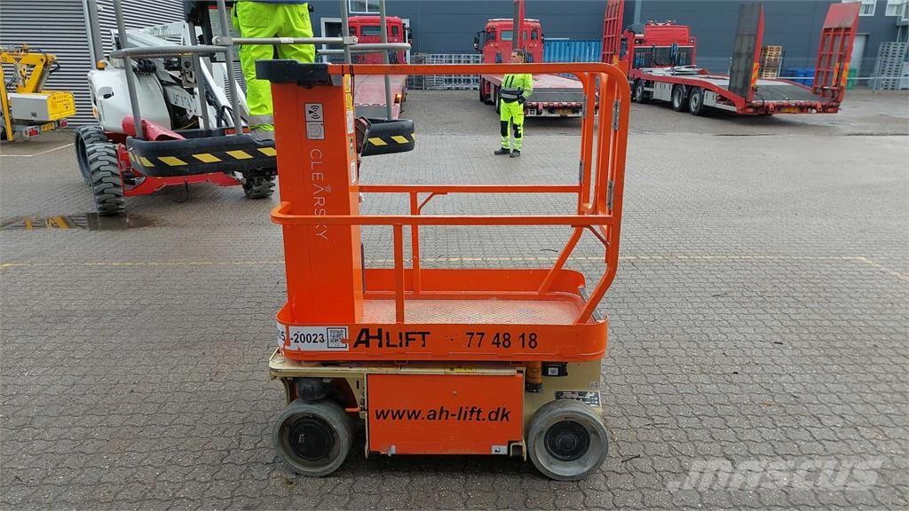 JLG 1230ES Разные подъемники и вышки