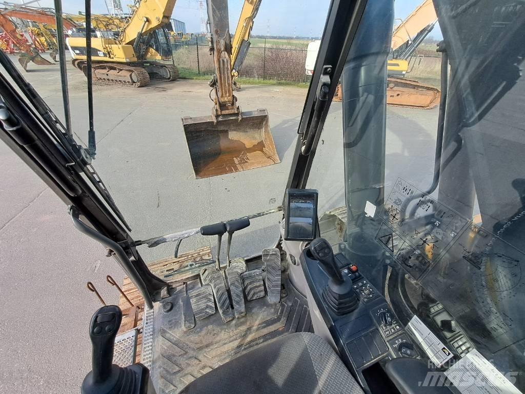 Volvo EC220EL Гусеничные экскаваторы