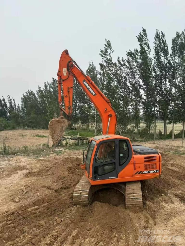 Doosan DX150 Гусеничные экскаваторы