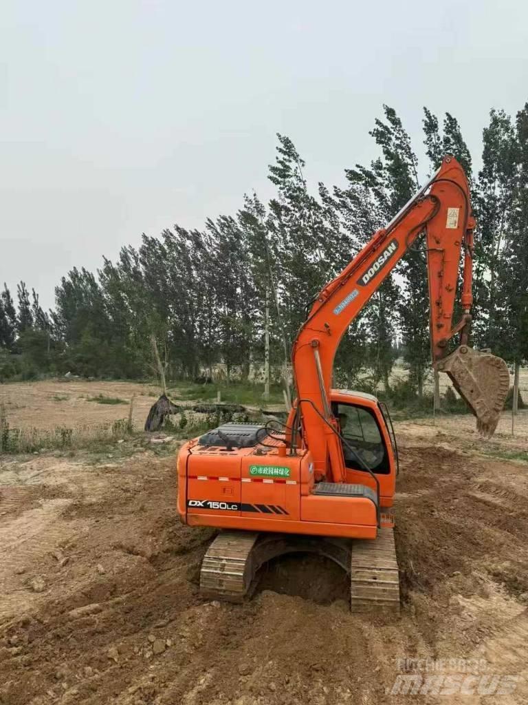 Doosan DX150 Гусеничные экскаваторы