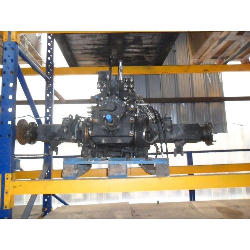 New Holland TS100A Трансмиссии