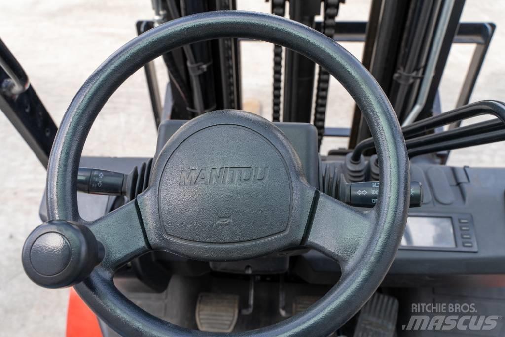 Manitou MI 25 D Дизельные погрузчики