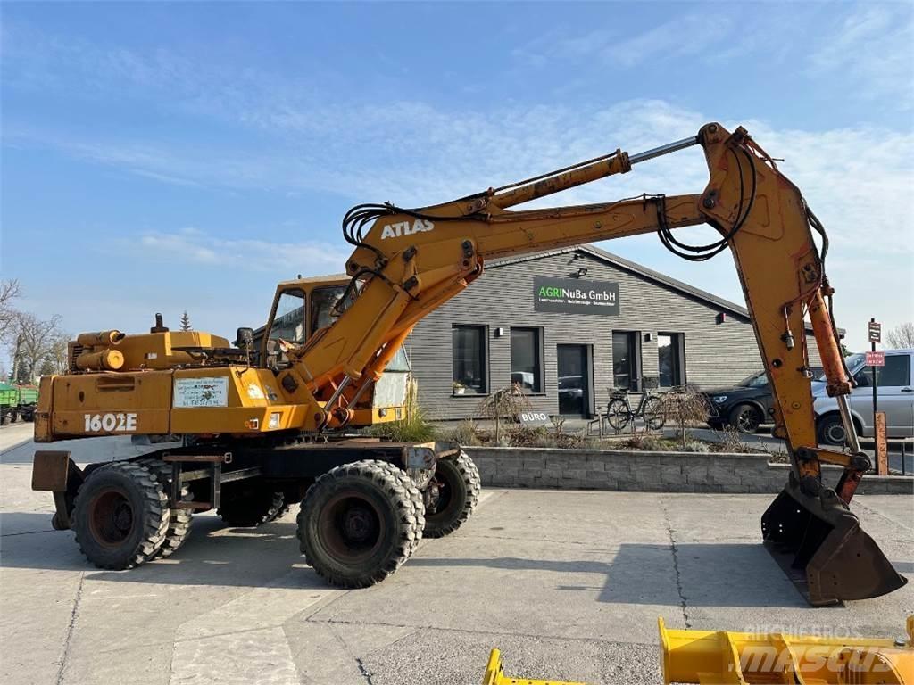Atlas 1602E Колёсные экскаваторы