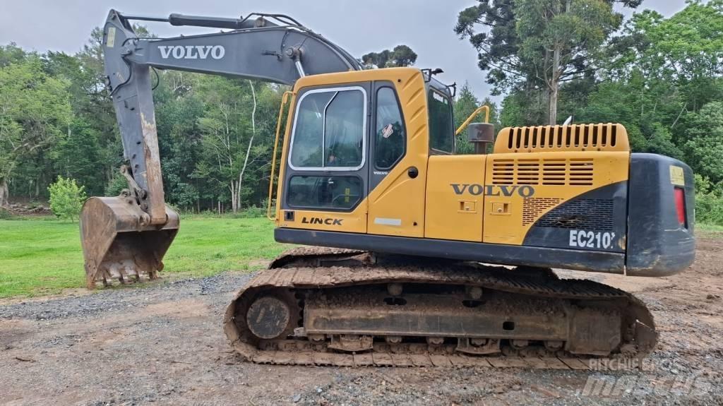 Volvo EC210B Гусеничные экскаваторы