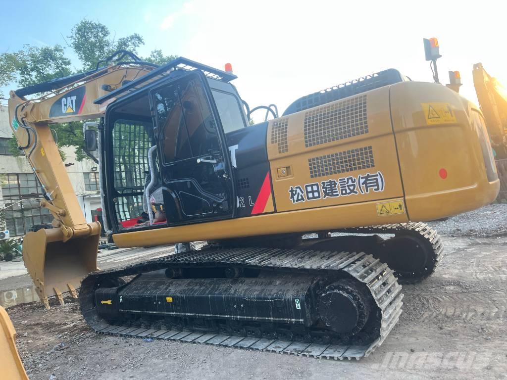 CAT 320 D2L Гусеничные экскаваторы