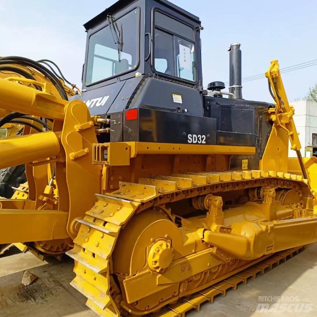 Shantui SD 32 Гусеничные бульдозеры