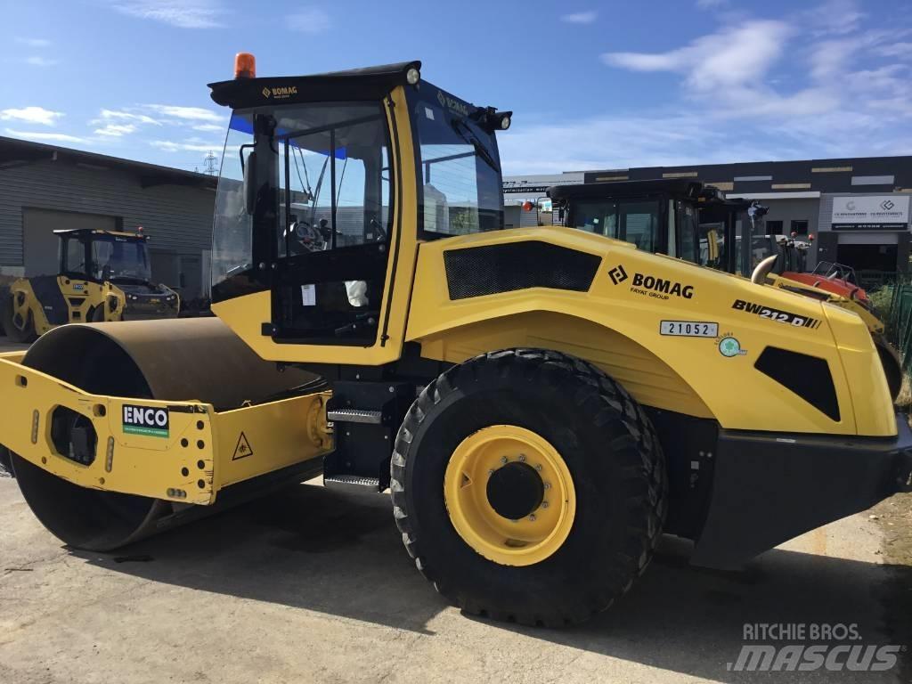Bomag BW212D5 Уплотнители грунта