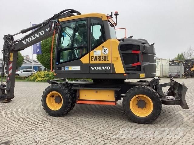 Volvo EWR 130 E Колёсные экскаваторы
