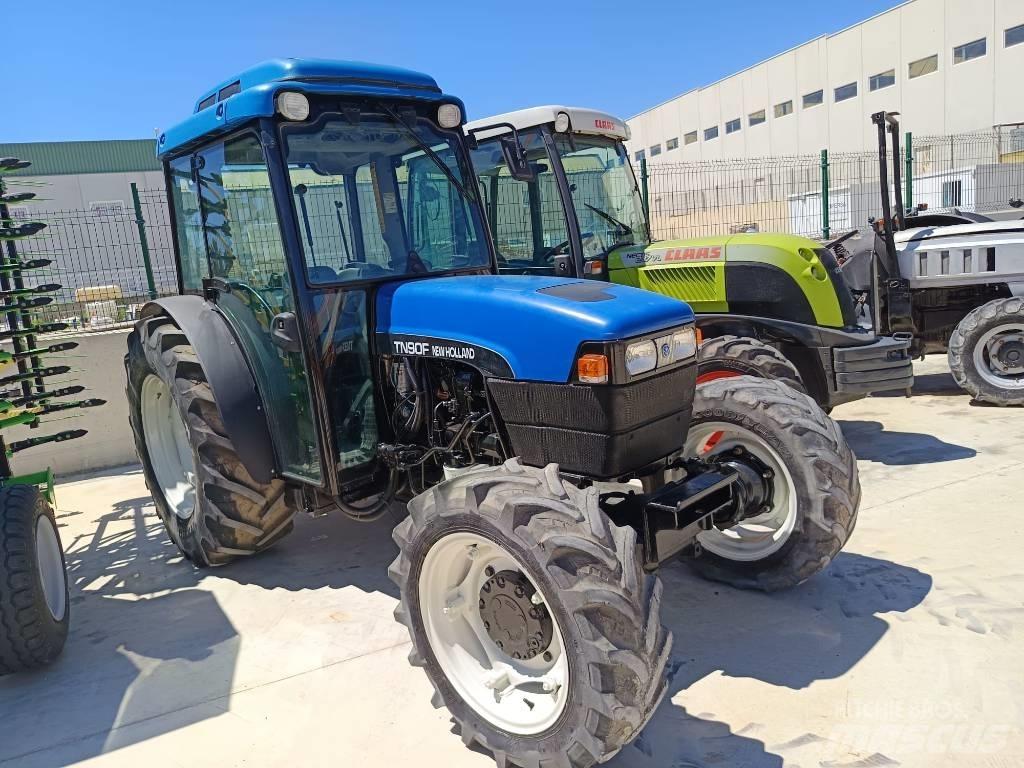 New Holland TN90FC Трактора