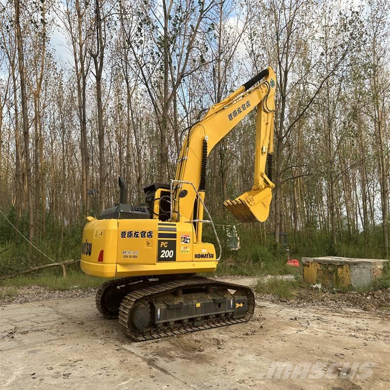 Komatsu PC 200-8N1 Гусеничные экскаваторы