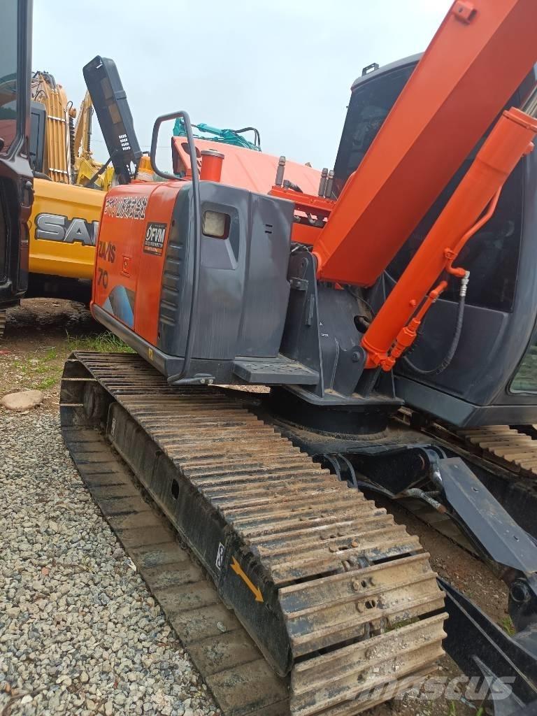 Hitachi ZX 70 Гусеничные экскаваторы