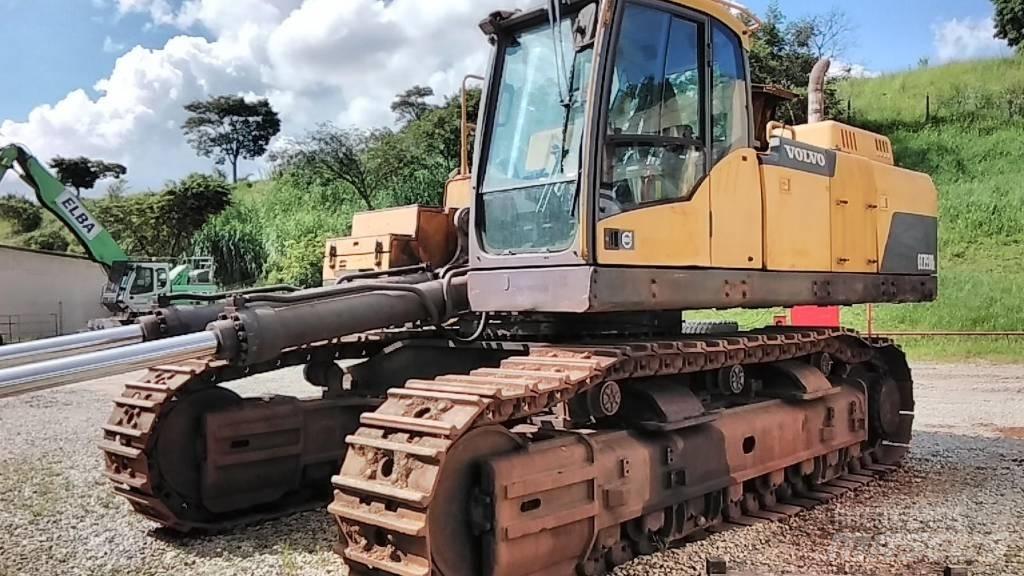 Volvo EC750D Гусеничные экскаваторы